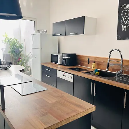 Chez Jean Au Boulou Apartament *