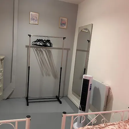 Chez Jean Au Boulou Apartament *