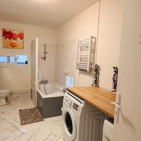 Chez Jean Au Boulou Apartament